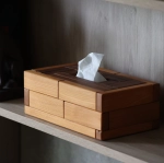 Drewniany chustecznik – funkcjonalność i elegancja