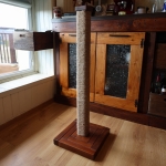 Drewniany drapak dla kota 90cm. Stabilny i solidny