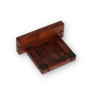 Półeczka drewniana na świece. 