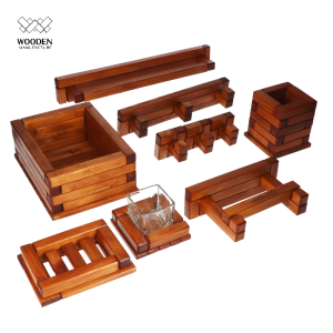 Zestaw drewnianych akcesoriów do łazienki 10 elementów.